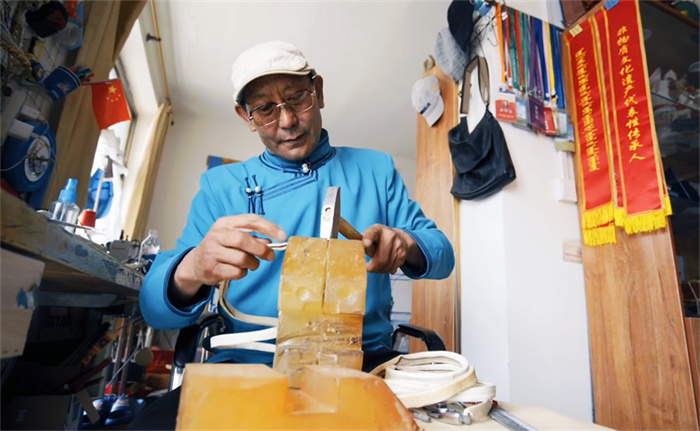 1735098423374806.jpg 2.jpg